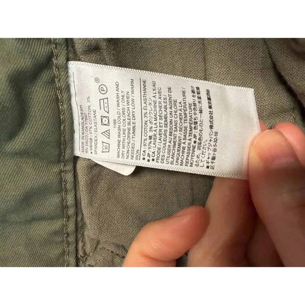 Banana Republic Mens 38 GREEN Lived In Short 8.5